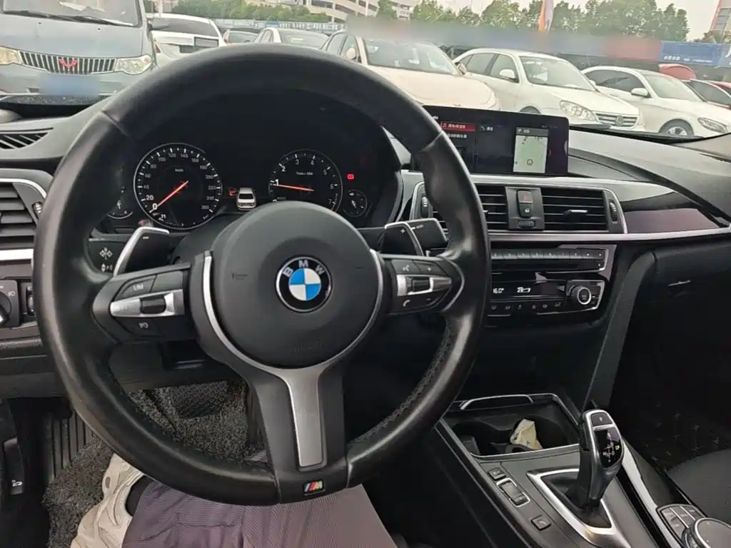 BMW 3 Series — миниатюра 10