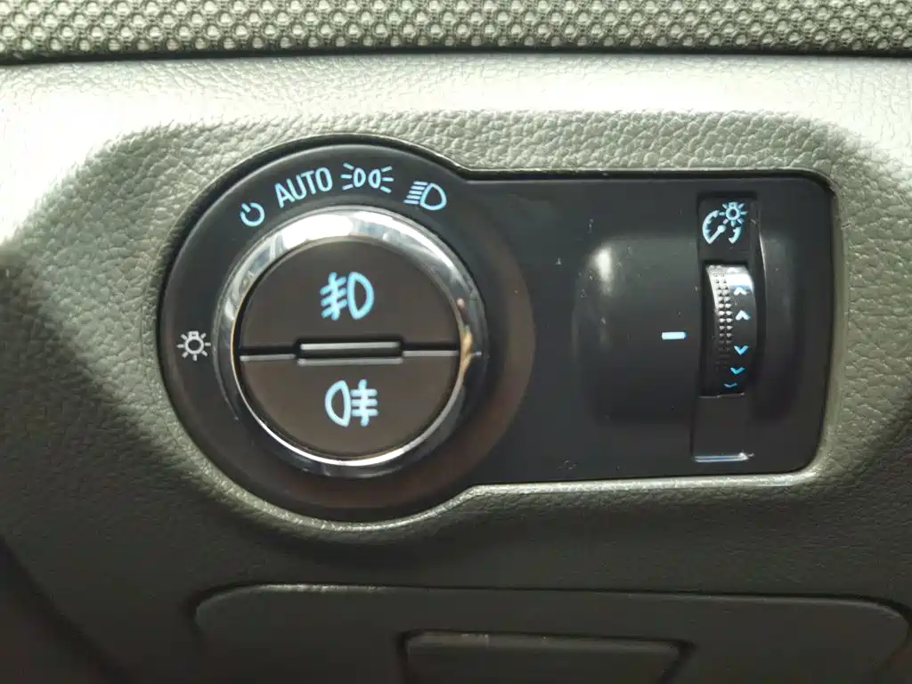 Chevrolet Cruze — миниатюра 21