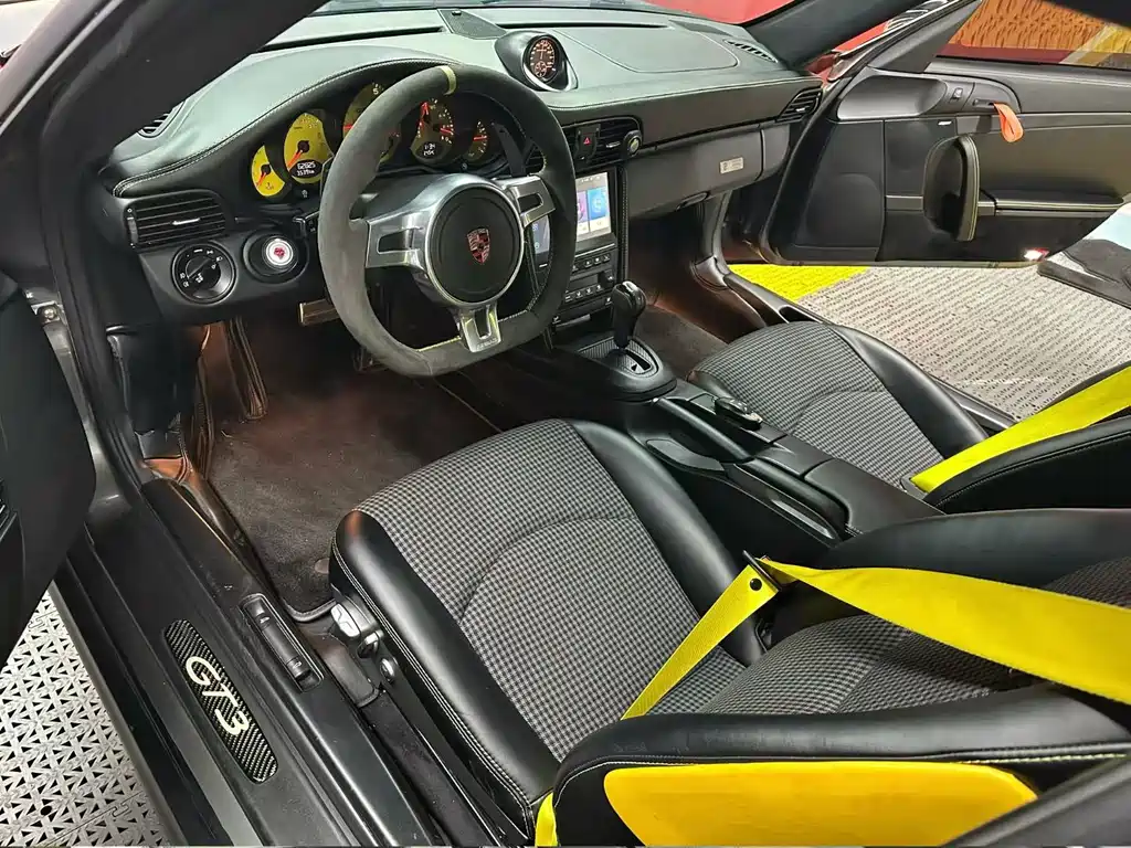 Porsche 911 2008 Carrera 3.6L