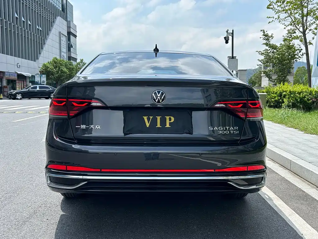Volkswagen Sagitar — миниатюра 8