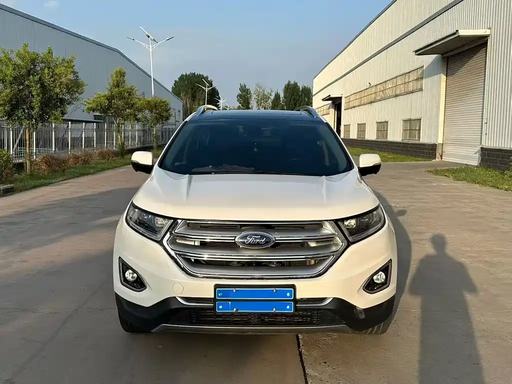 Ford Edge — миниатюра 2