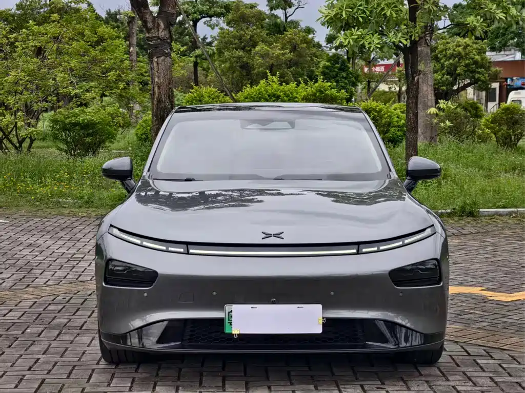 XPeng P7 — миниатюра 3