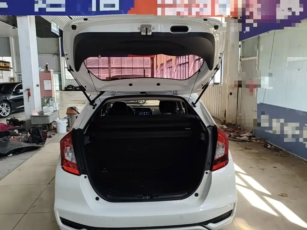 Honda Fit — миниатюра 19