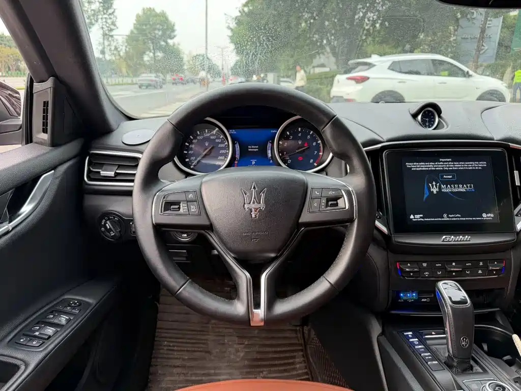 Maserati Ghibli — миниатюра 14