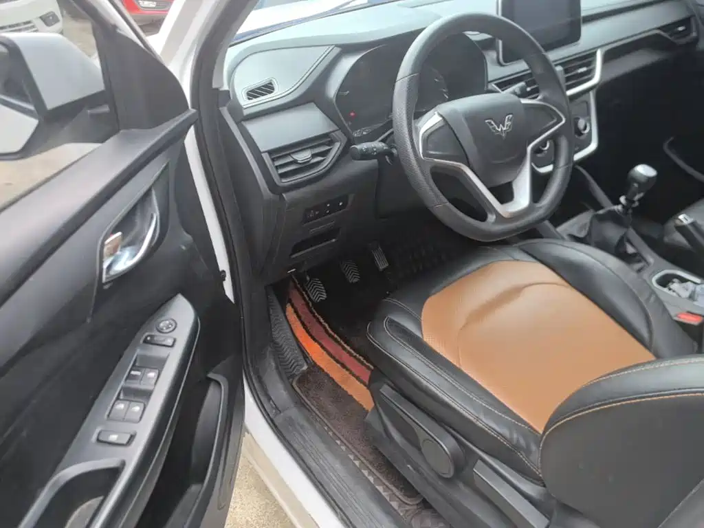 Wuling Hongguang S3 — миниатюра 16