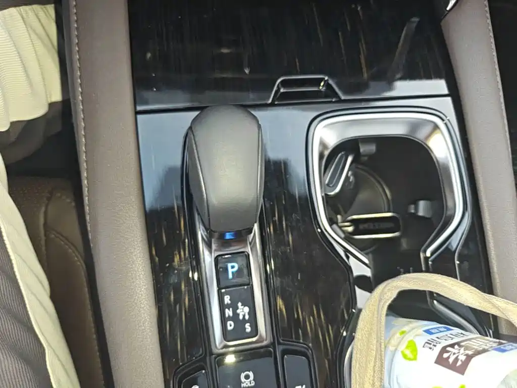 Lexus RX — миниатюра 14