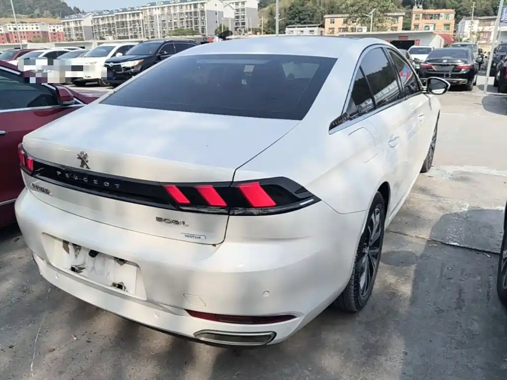 Peugeot 508 — миниатюра 7