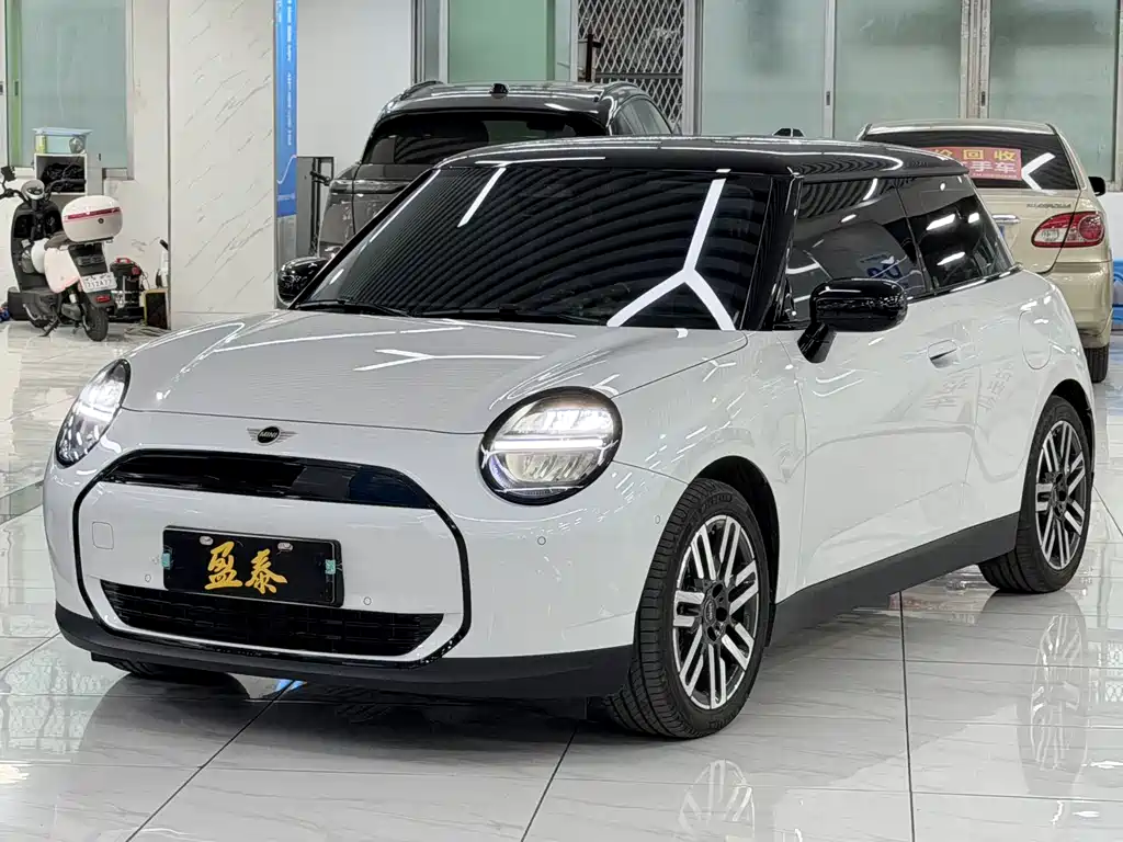 MINI ELECTRIC  COOPER