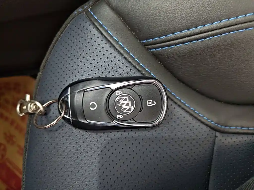 Buick Velite 6 — миниатюра 9