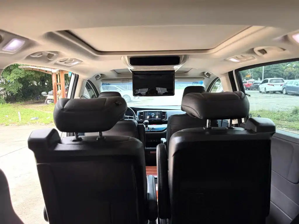 Honda Odyssey — миниатюра 8