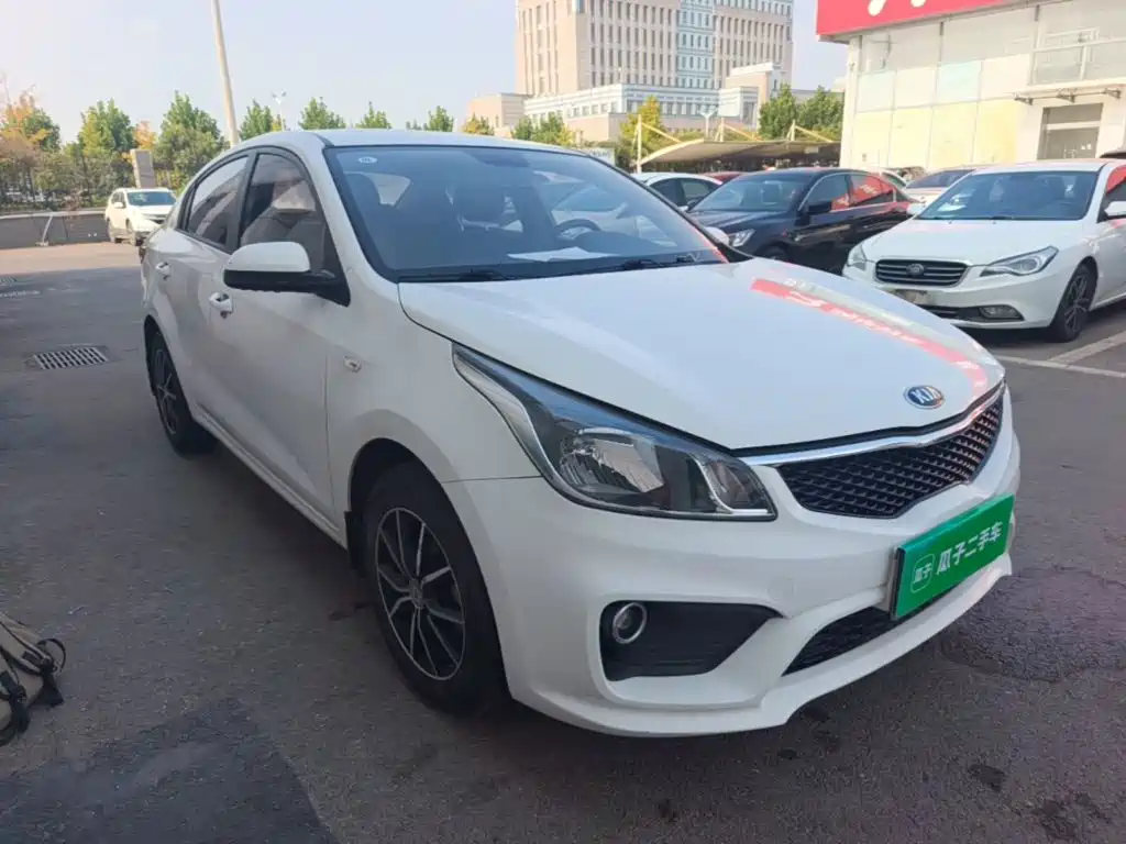 Kia K2 — миниатюра 4