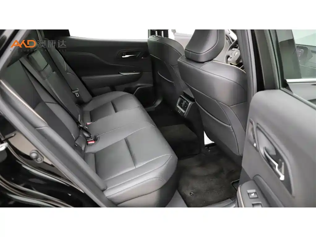Toyota Crown SportCross SportCross 2023 2.5L SportCross HEV Luxury