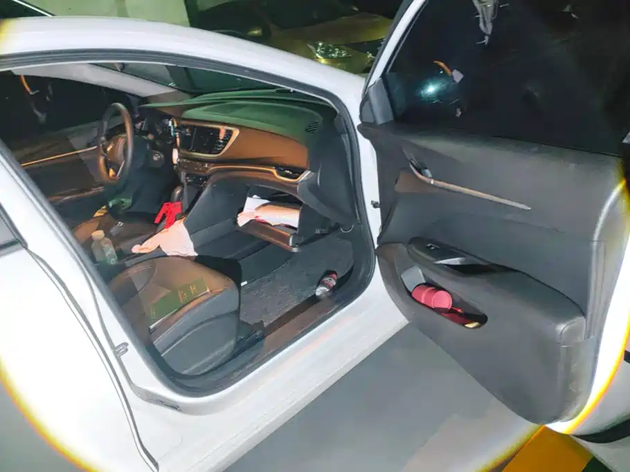 Buick Excelle — миниатюра 8