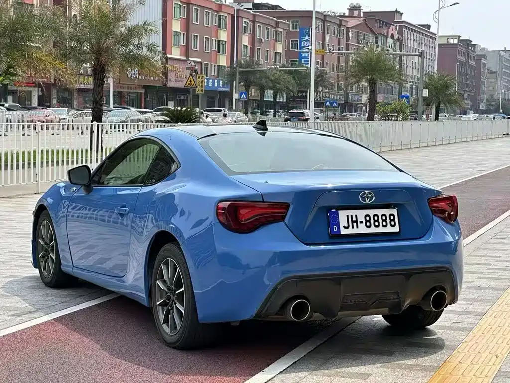 Toyota 86 2014 2.0L MT Luxury