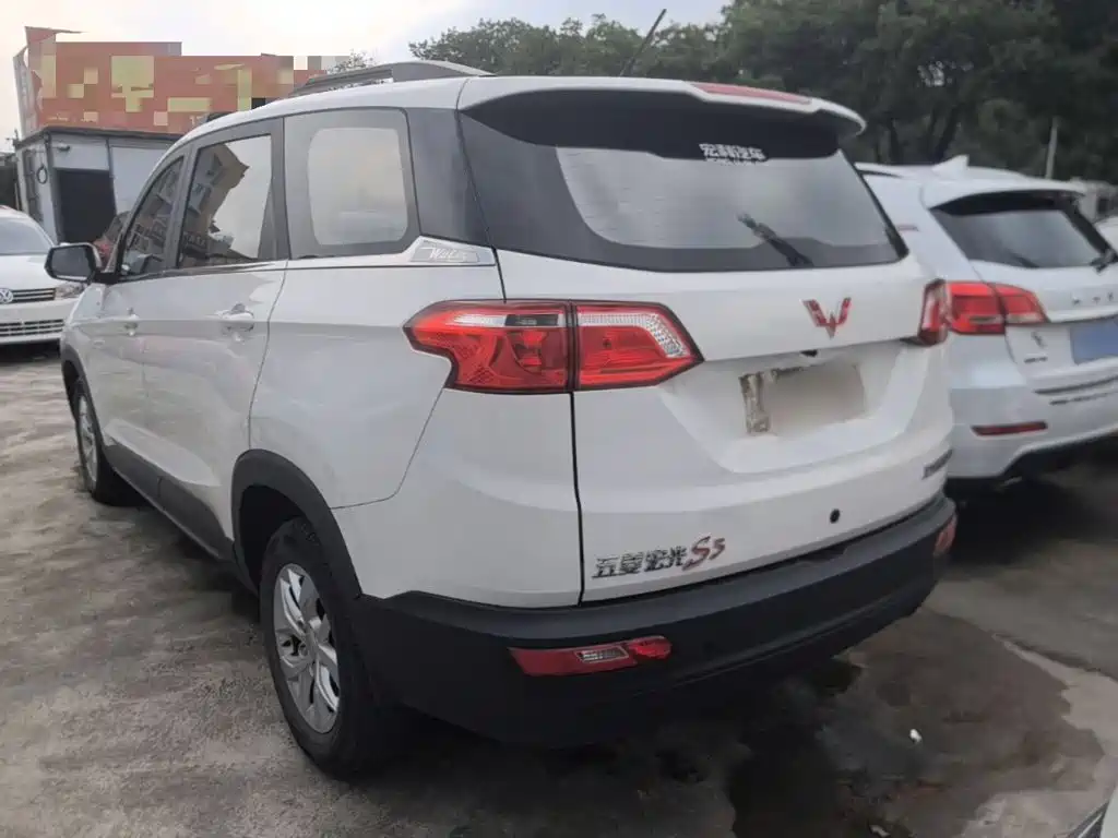 Wuling Hongguang S3 — миниатюра 5