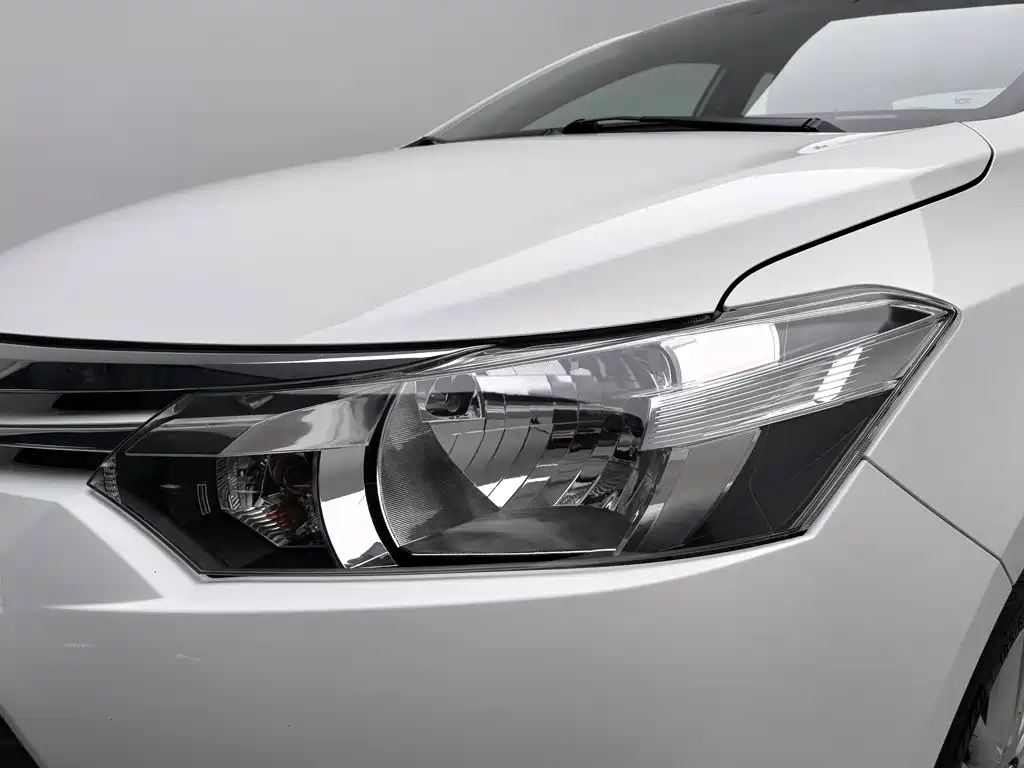 Toyota Vios — миниатюра 7