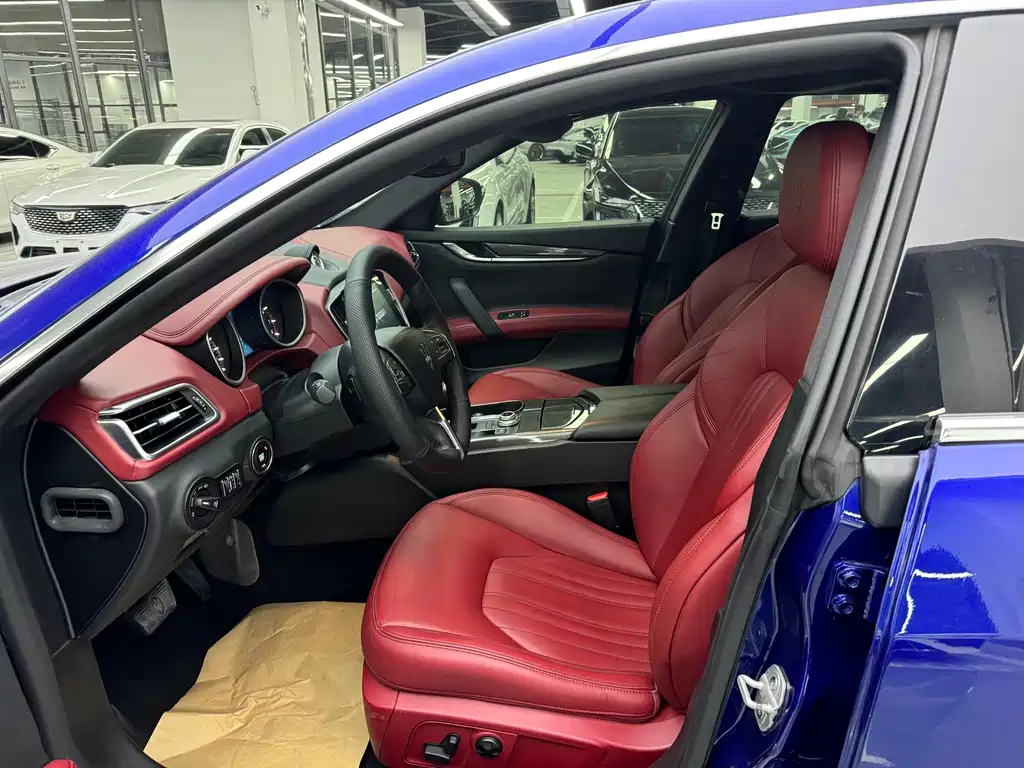 Maserati Ghibli — миниатюра 4