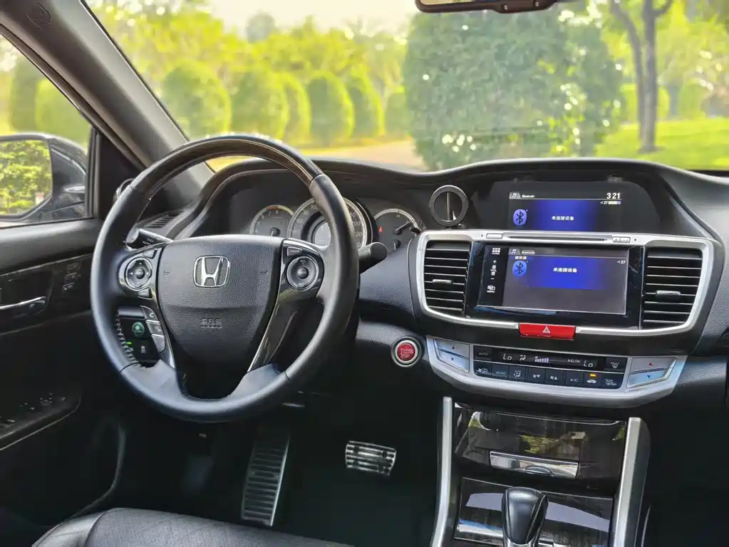Honda Accord — миниатюра 15