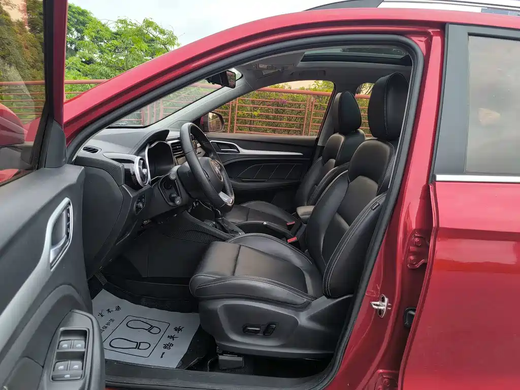 MG ZS — миниатюра 8