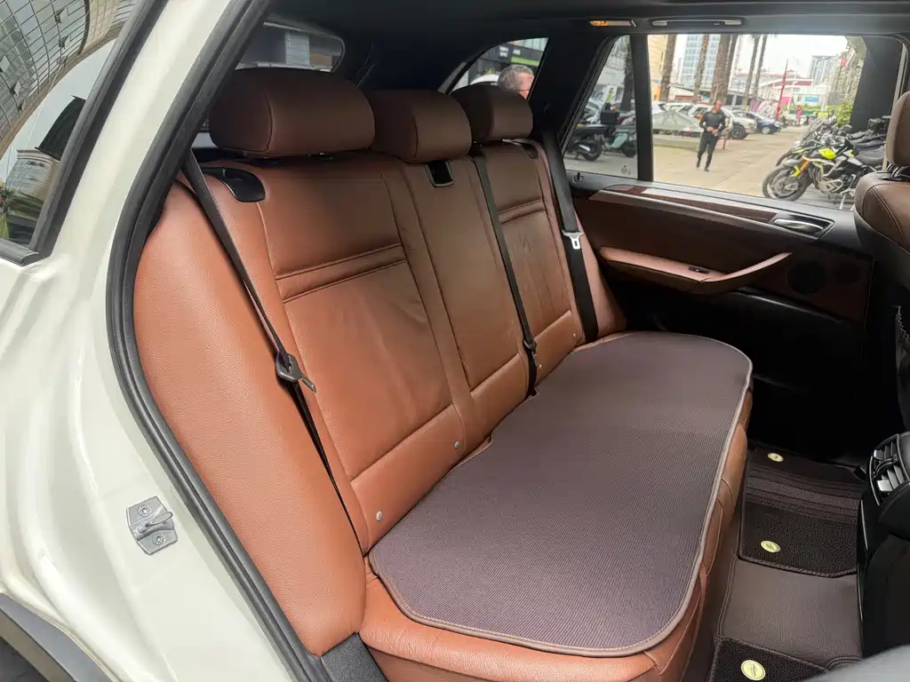 BMW X5 (Import) — миниатюра 26