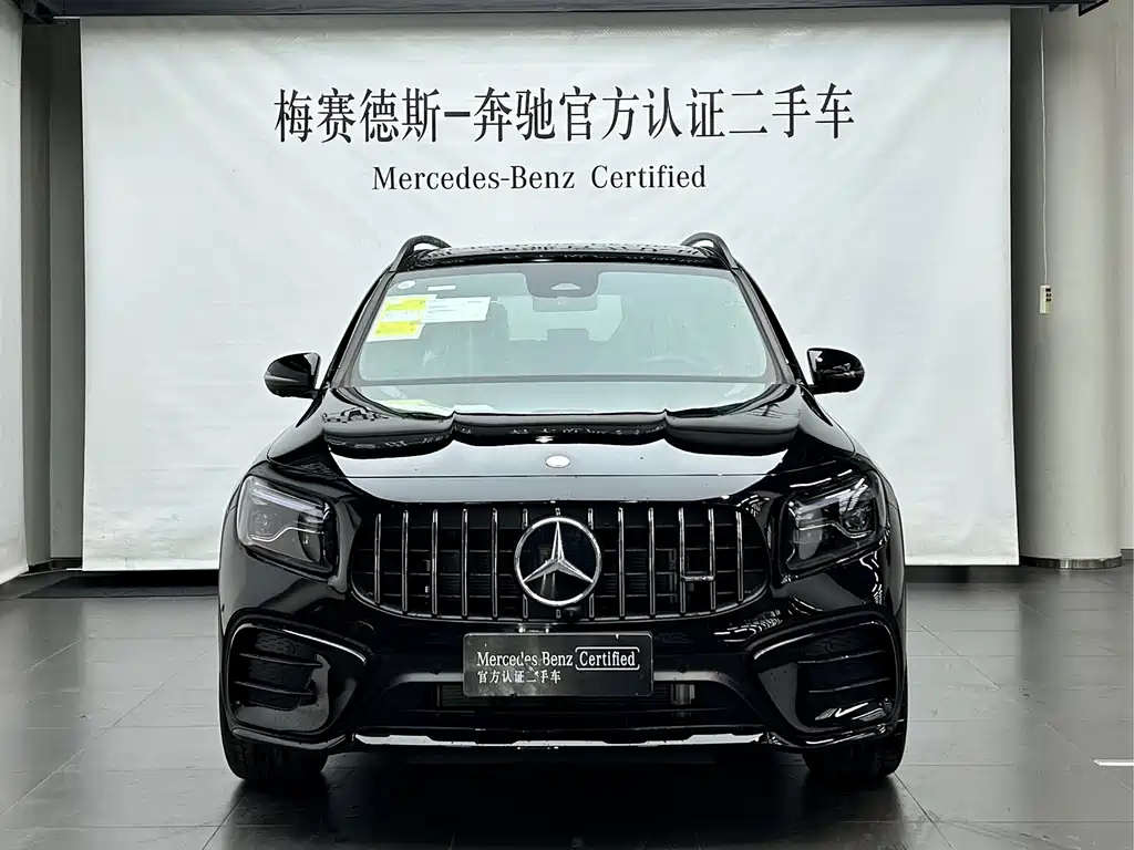 MERCEDES-BENZ GLB AMG