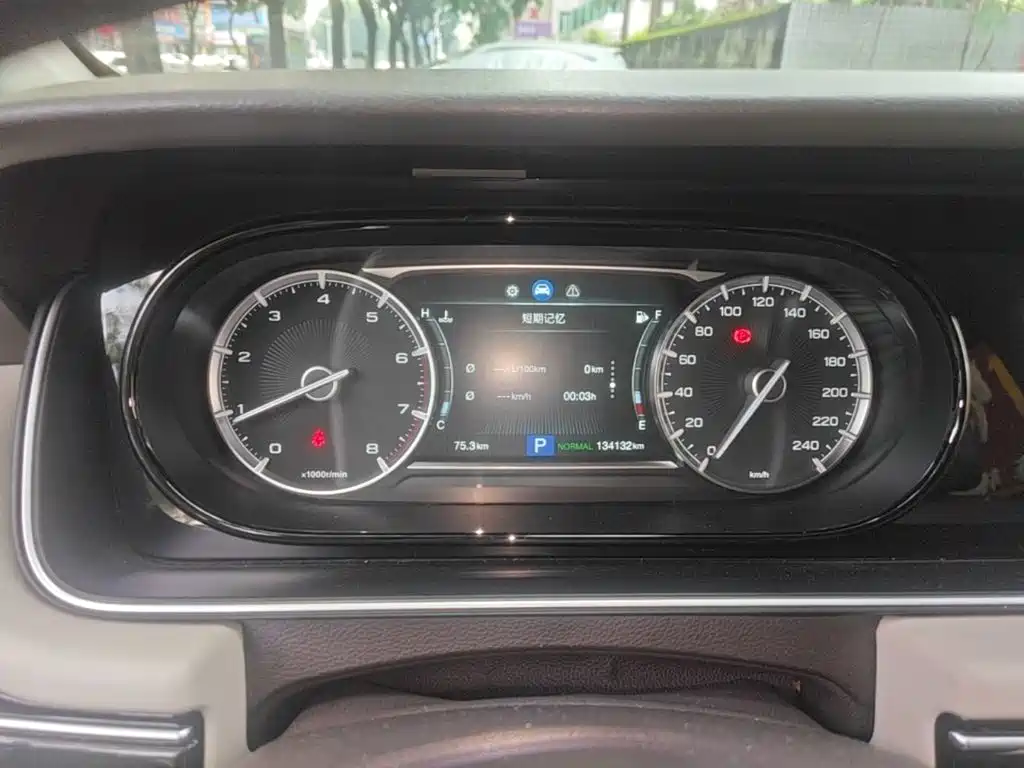 GAC Motor Trumpchi M6 — миниатюра 12
