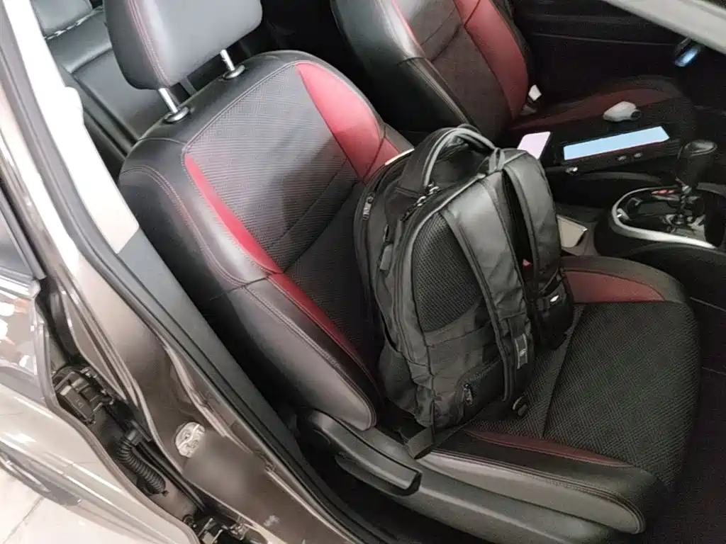 Nissan Qashqai — миниатюра 25