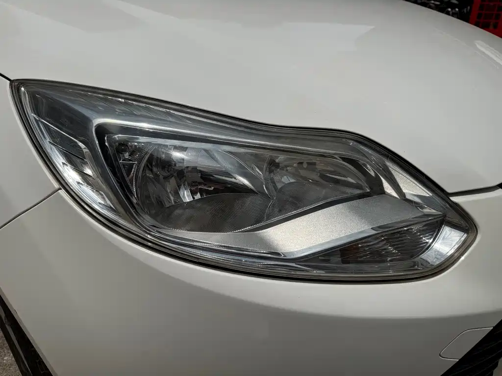 Ford Focus — миниатюра 29