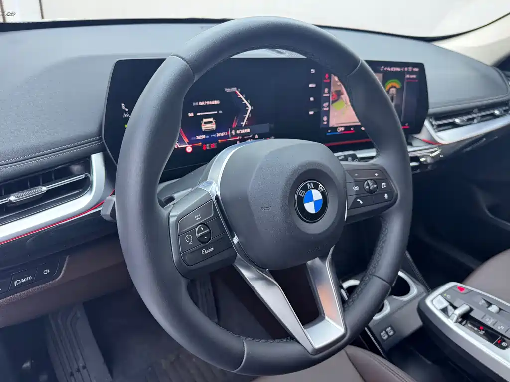 BMW X1 - фото 14