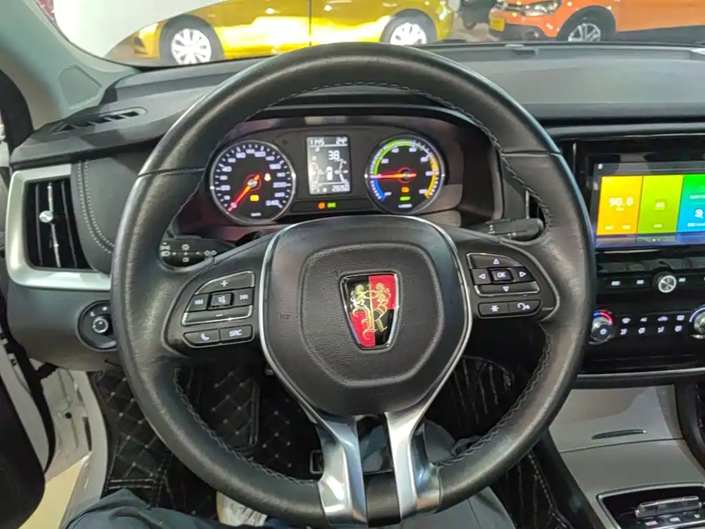 Roewe i6 New Energy — миниатюра 11