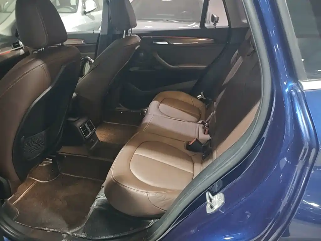 BMW X1 — миниатюра 17