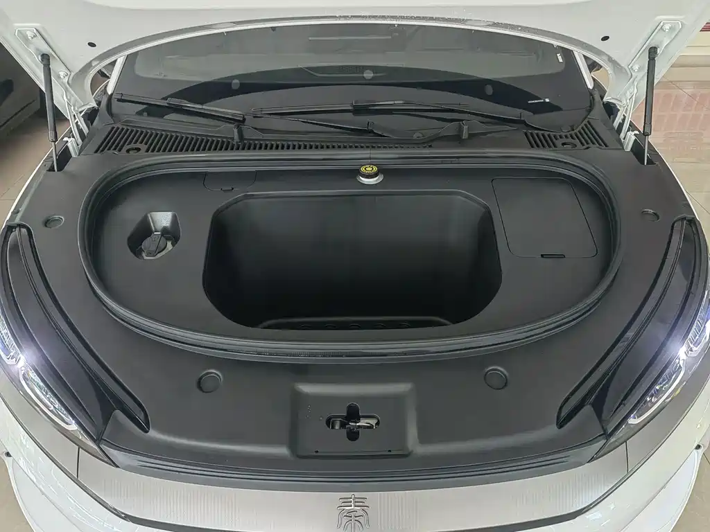BYD Qin L — миниатюра 14