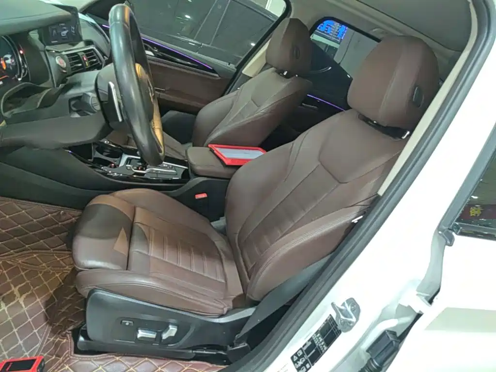 BMW X3 — миниатюра 15
