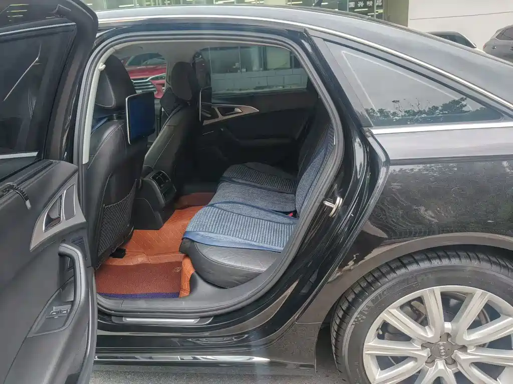 Audi A6L — миниатюра 4
