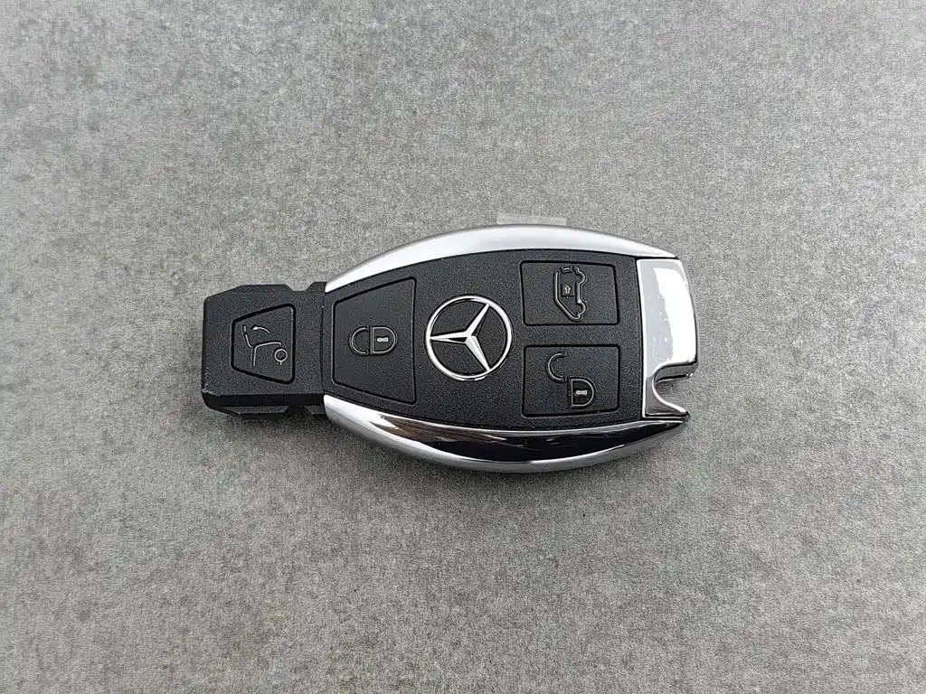Mercedes-Benz V-Class — миниатюра 19