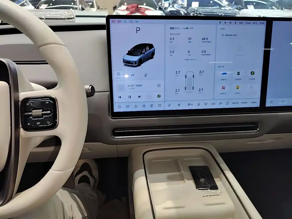 Li Auto Идеальный I8 — миниатюра 10