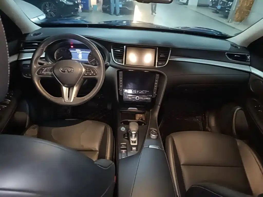 Infiniti QX50 — миниатюра 10