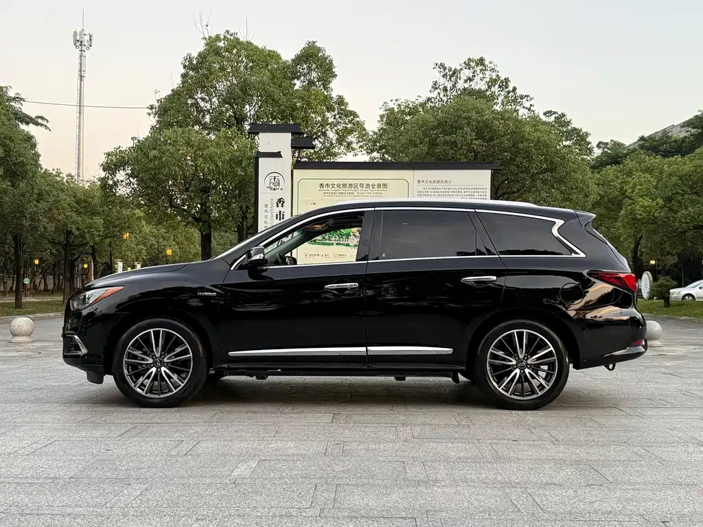 Infiniti QX60 (Import) — миниатюра 10