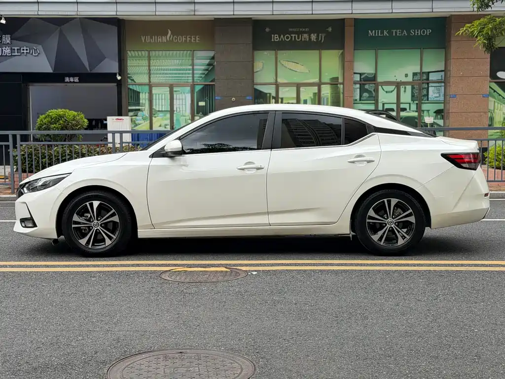 Nissan Sylphy — миниатюра 12