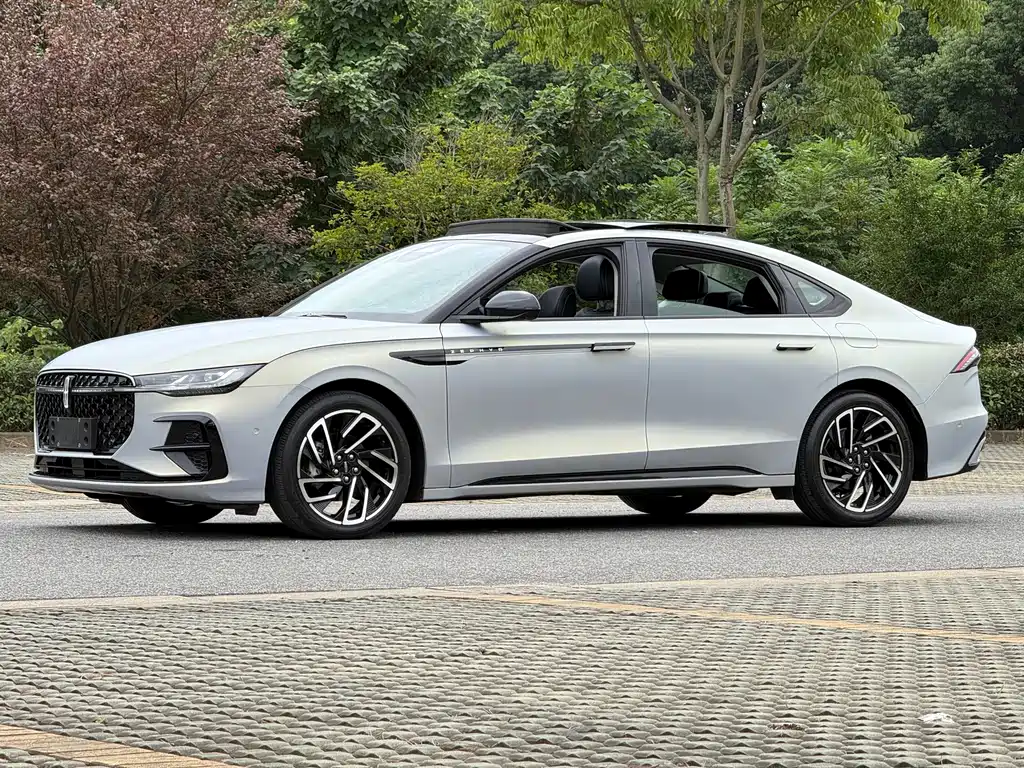 Lincoln Z — миниатюра 4