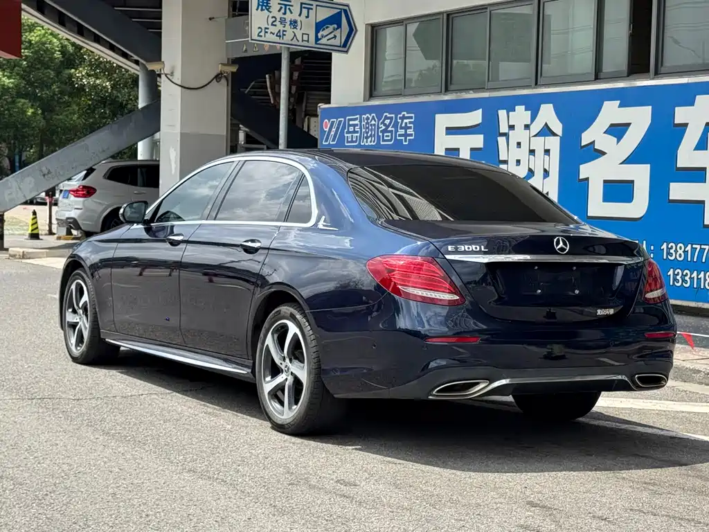 Mercedes-Benz E-Class E 2018 E 300 L Sport Fashion