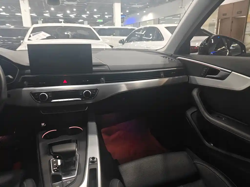 Audi A4L — миниатюра 16