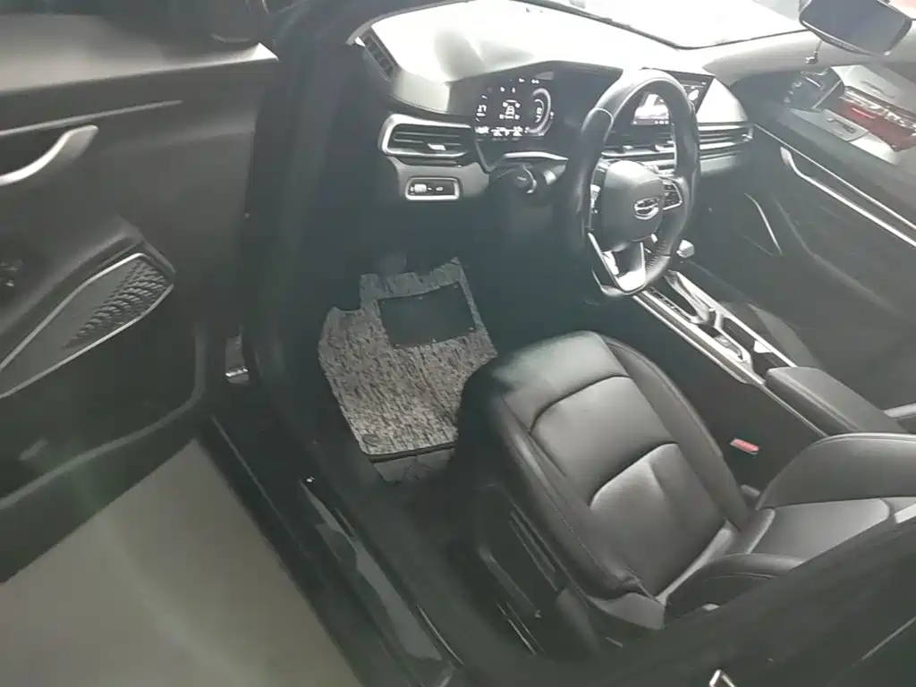 Geely Emgrand — миниатюра 16