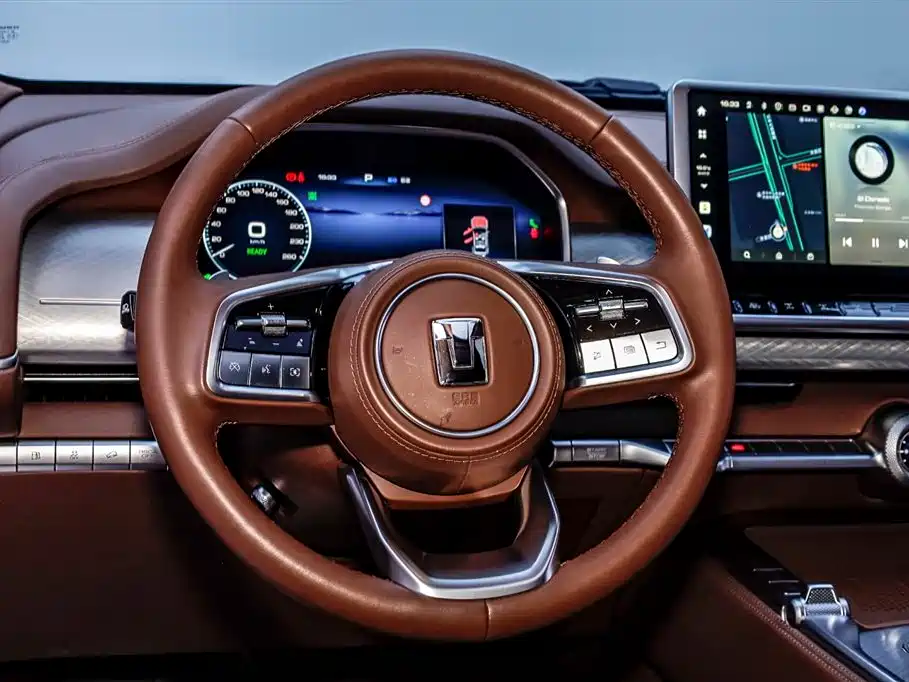 TANK TANK 700 NEW ENERGY