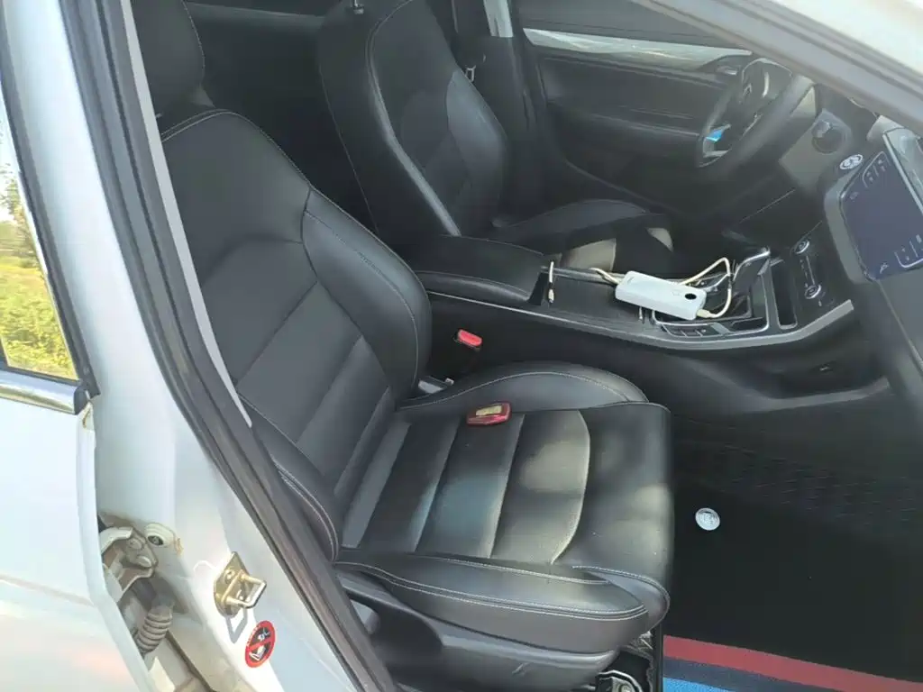 Geely Emgrand — миниатюра 25