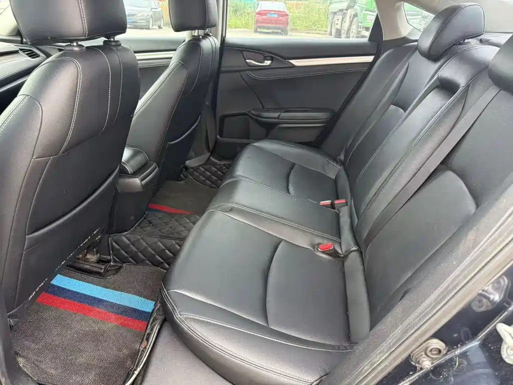 Honda Civic 2019 220TURBO CVT V