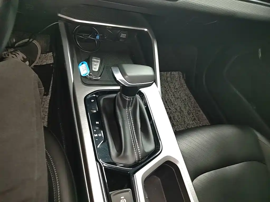 Geely Emgrand — миниатюра 14