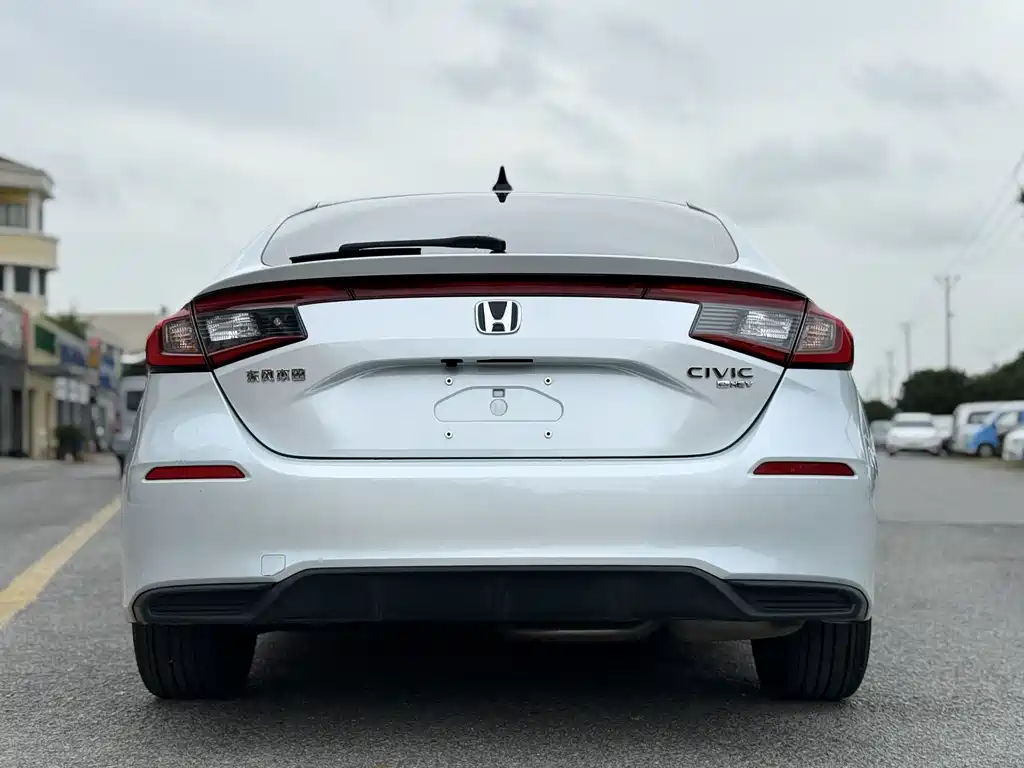 Honda Civic — миниатюра 5