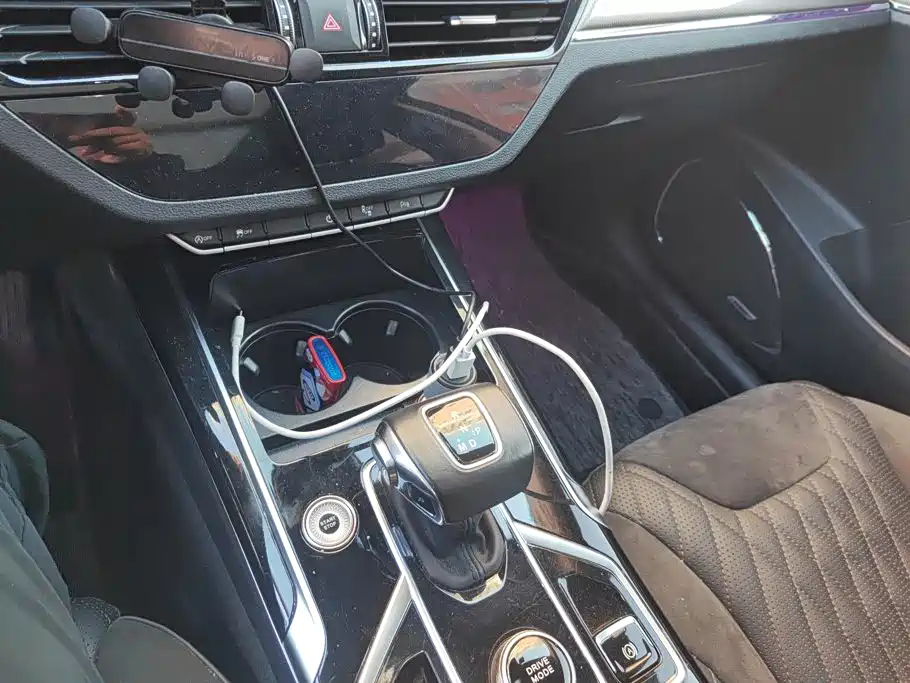 Hongqi Hongqi HS5 — миниатюра 16