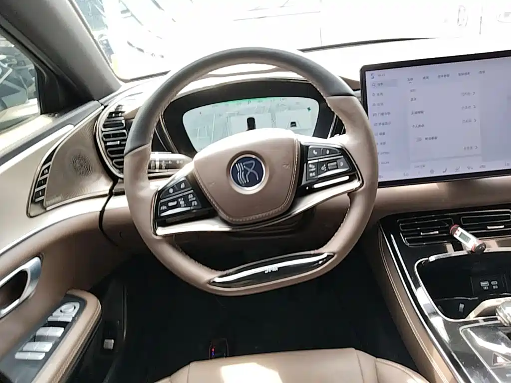 BYD Han — миниатюра 11